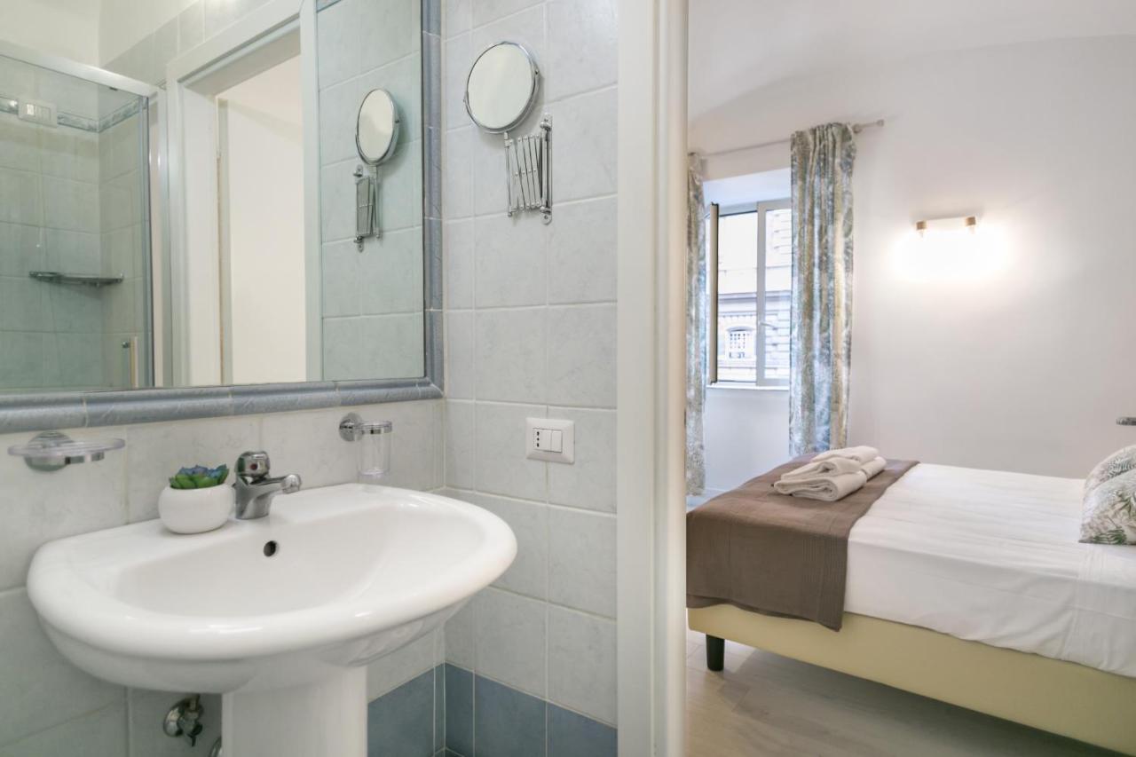 White Candia Guesthouse ローマ エクステリア 写真