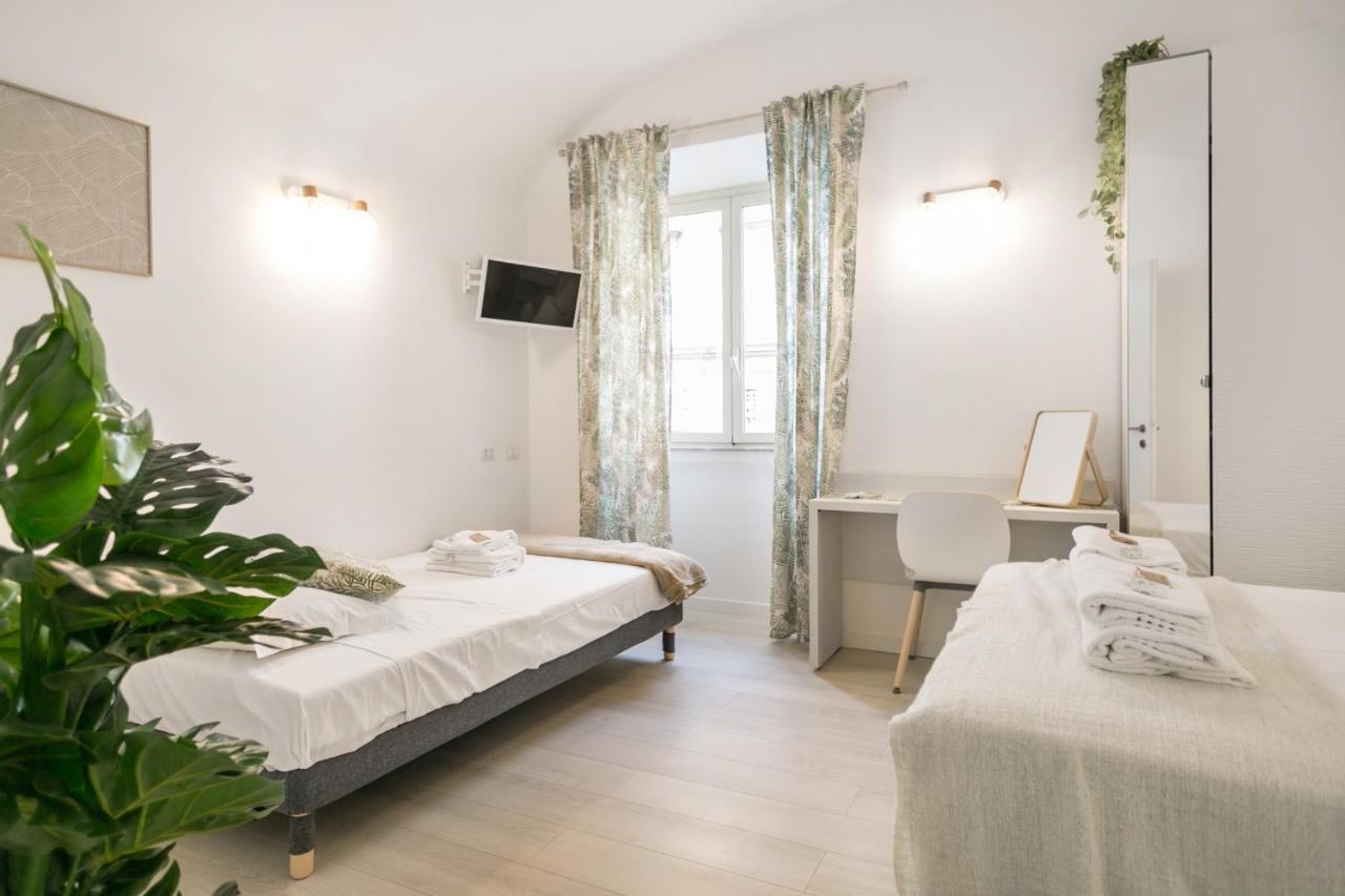 White Candia Guesthouse ローマ エクステリア 写真