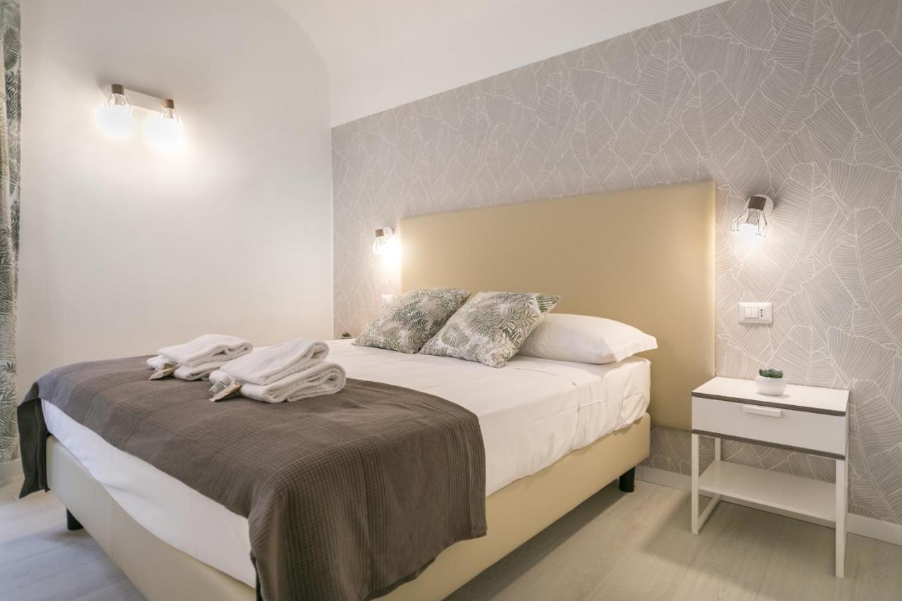 White Candia Guesthouse ローマ エクステリア 写真