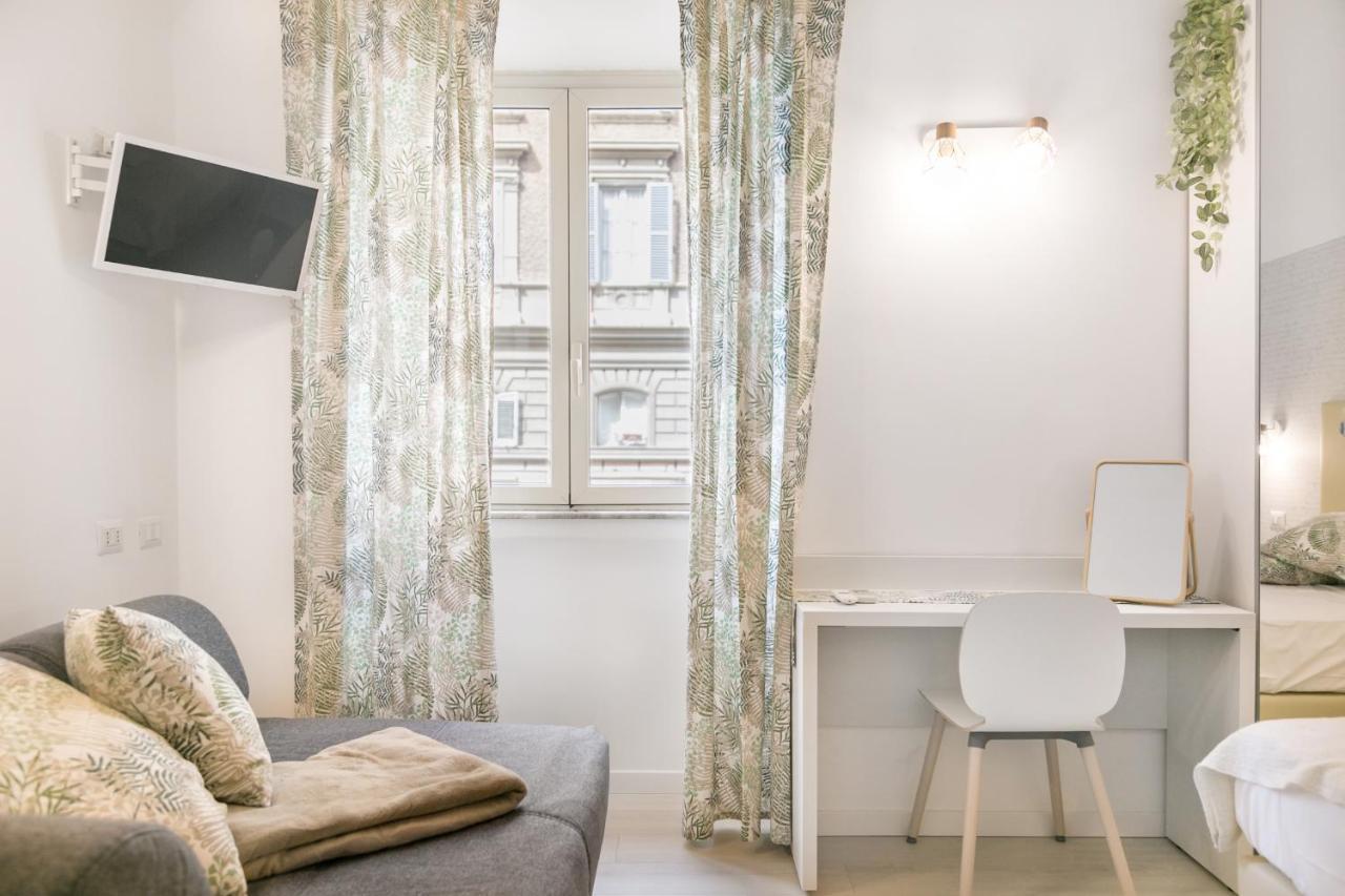 White Candia Guesthouse ローマ エクステリア 写真