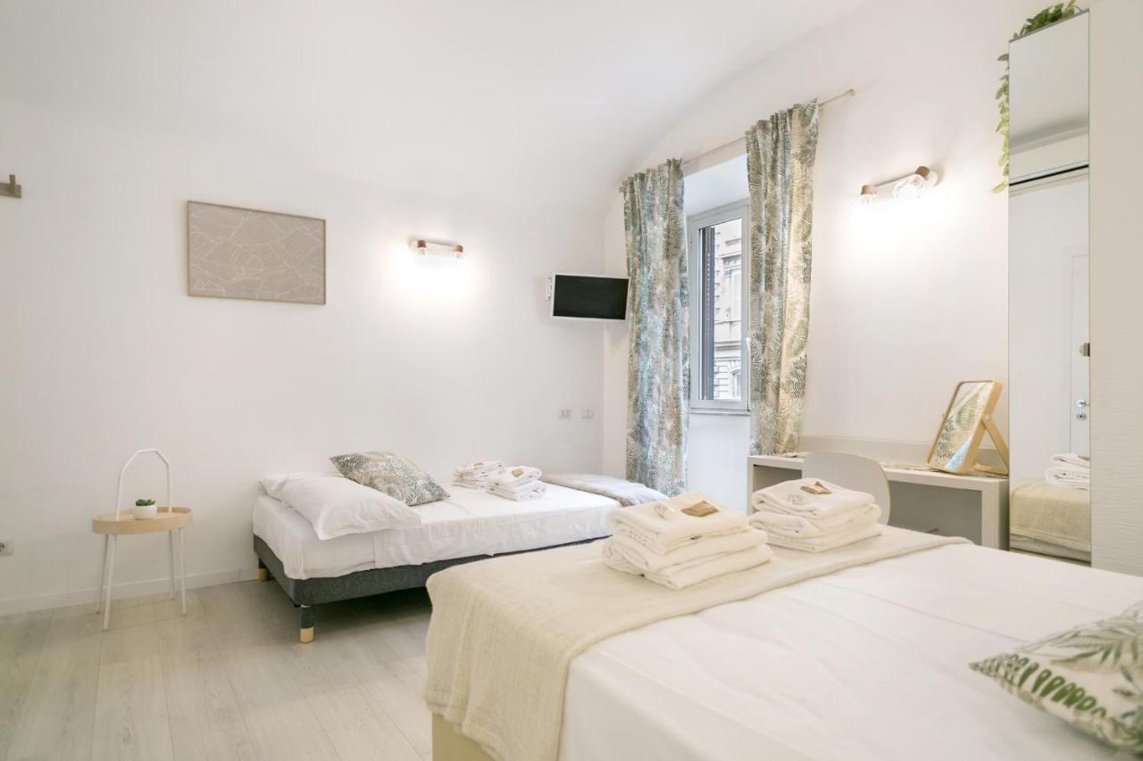 White Candia Guesthouse ローマ エクステリア 写真