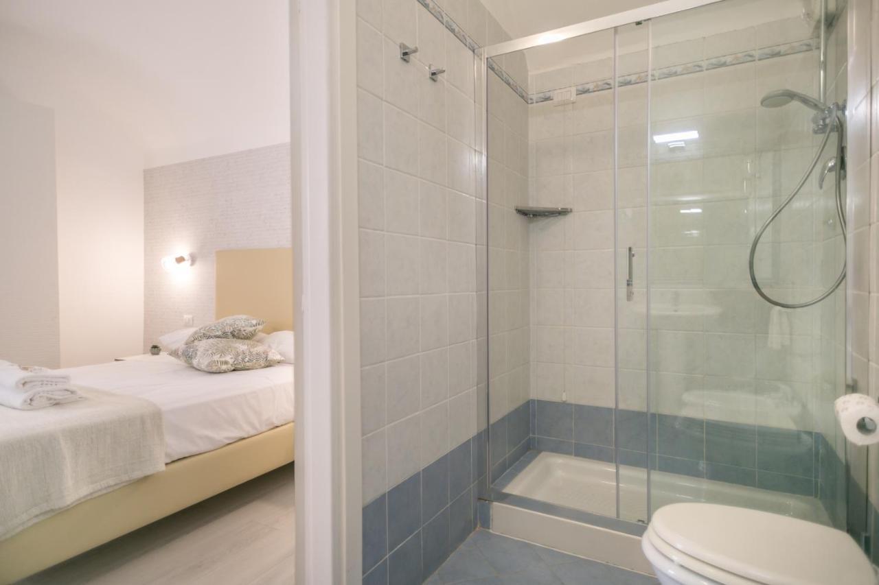 White Candia Guesthouse ローマ エクステリア 写真